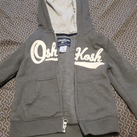 OshKosh B'Gosh Sweaters - Picture 1 of 2